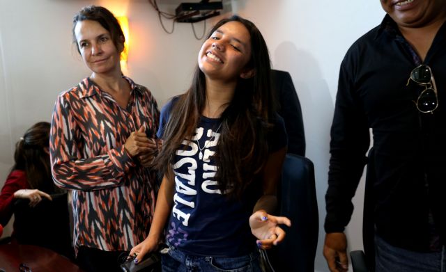 H ιστορία της 14χρονης Λούνα, την οποία έβγαλαν σηκωτή από το σχολείο